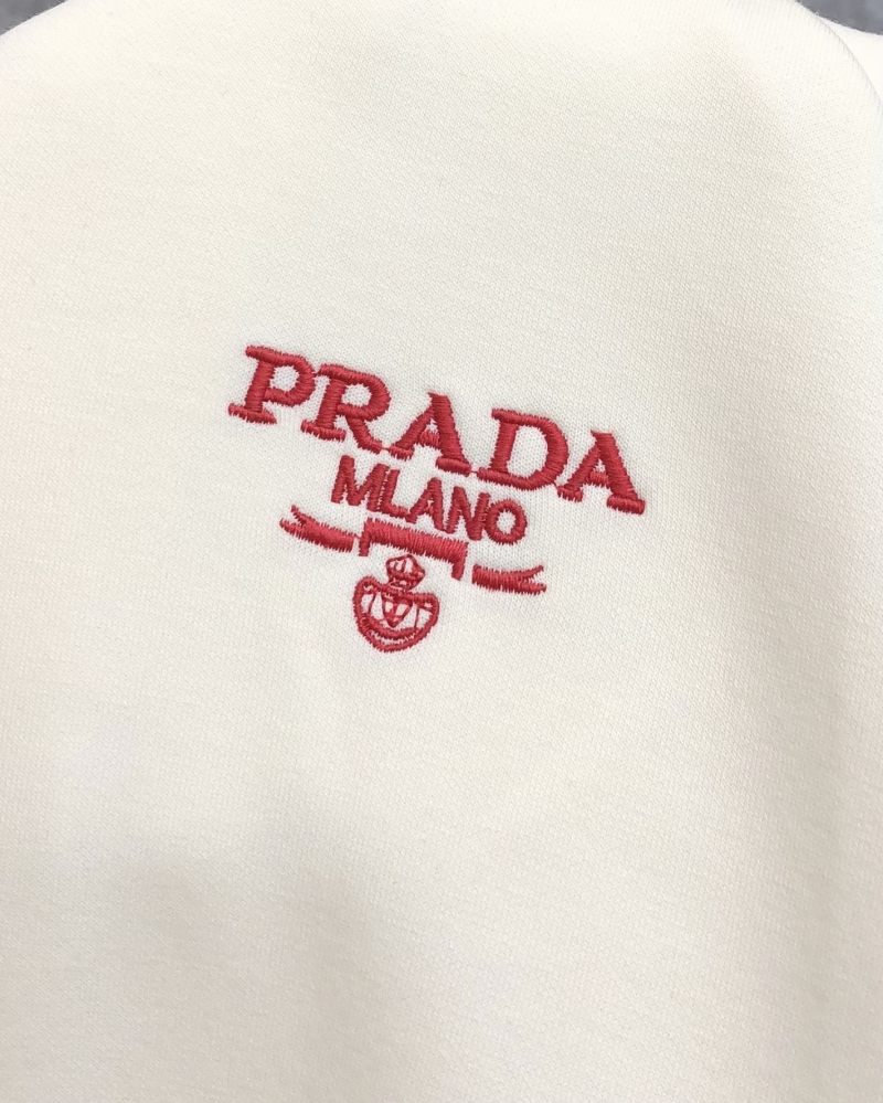 Pra*a outwear